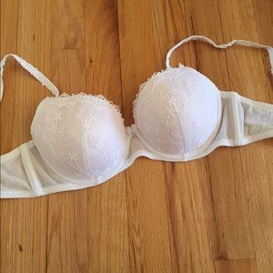 ADORE ME bra