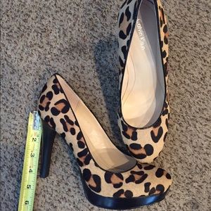 Calvin Klein calf hair platform leopard heel 7.5