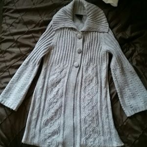 Brown and white sweater tunic