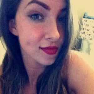 Meet your Posher, Suzanne