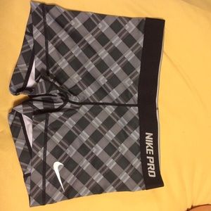 Nike Pro