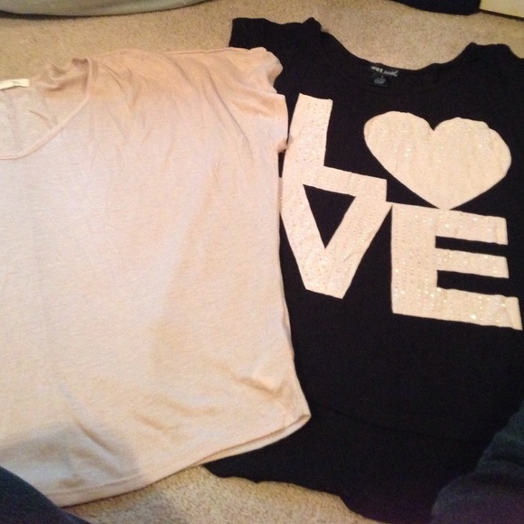 Bundle loose fitting tops