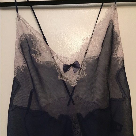 🎀FLASH SALE🎀Victoria's Secret Lace Nightie