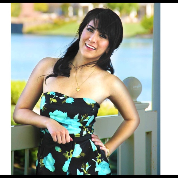 Formal Floral Dress. Prom Perfect. - Picture 1 of 4