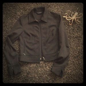 Fun, short. Zipper-front jacket