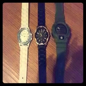 3 Watch Bundle. 2 rubber Geneva 1 rubber G -shock