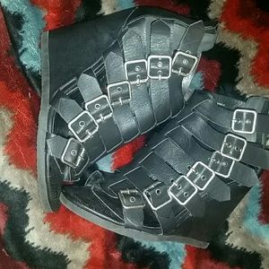 Madden girl wedges size 6.5