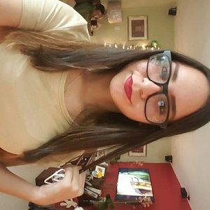 Meet your Posher, Gency