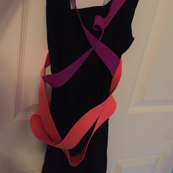 Sexy fitted dress - Picture 3 of 4