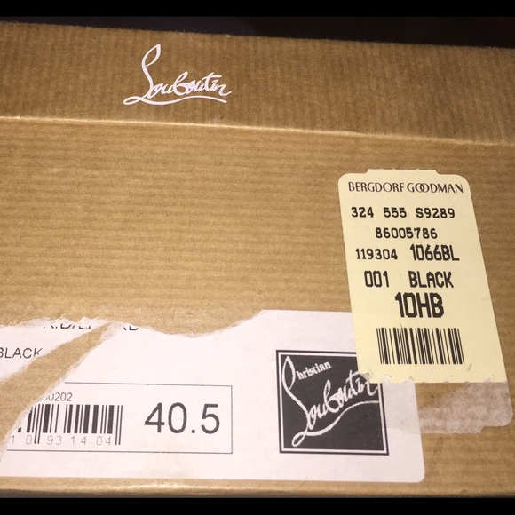 ****SOLD*** Louboutin Black Patent Peep Toe Pumps - Picture 4 of 4