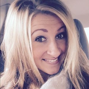 Meet your Posher, Cheyann