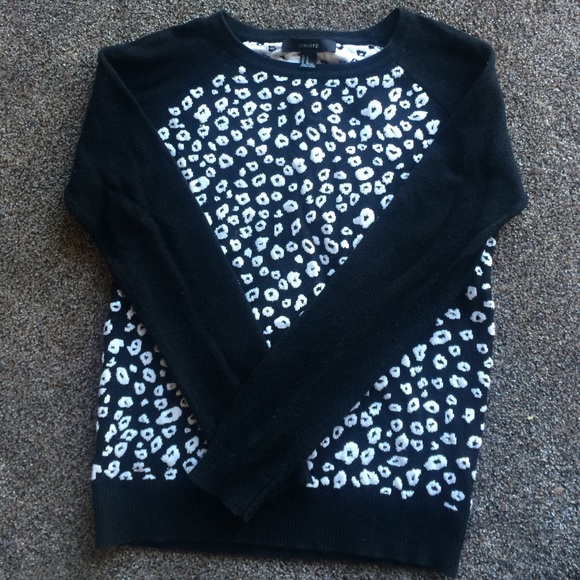 Forever 21 Sweaters - Cheetah/Leopard Print Sweater