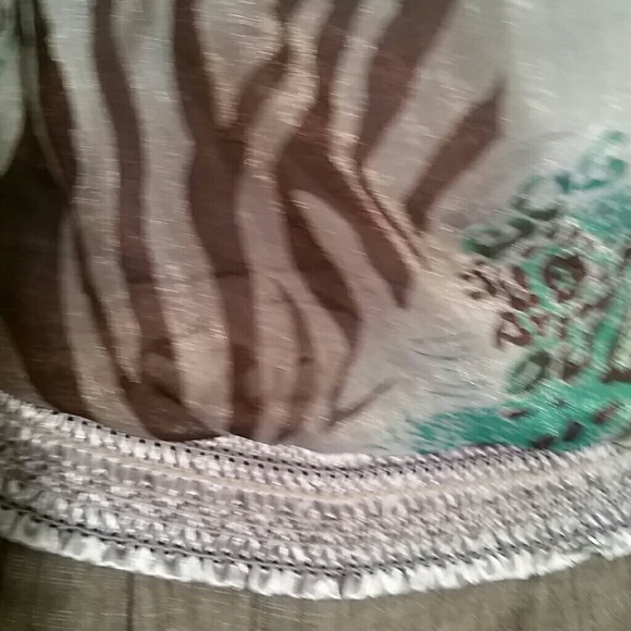 Animal print top - Picture 3 of 4