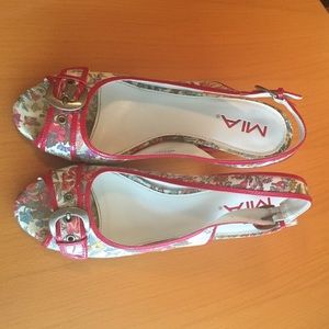 Mia floral sling back peep toes