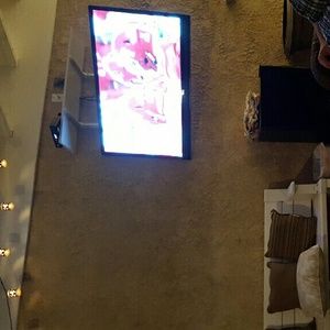 Meet your Posher, Eliseo