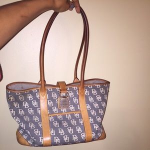Dooney and Bourke purse