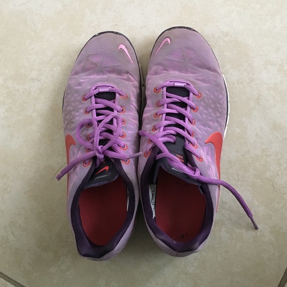 purple nike frees