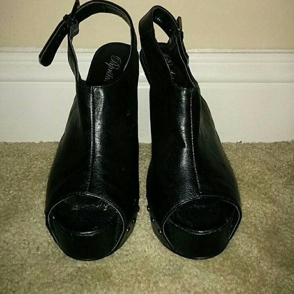 Shoes