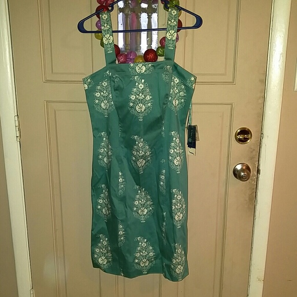 Beautiful brand new dress