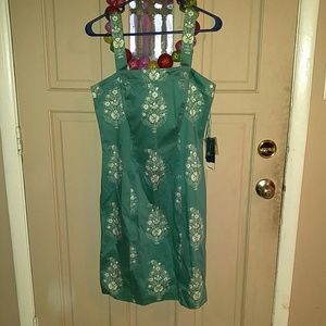 Beautiful brand new dress