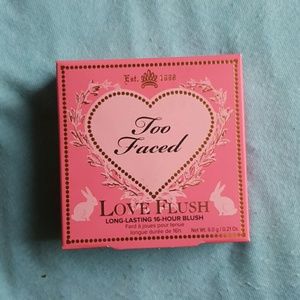 Unused Too Faced Love Flush Blush