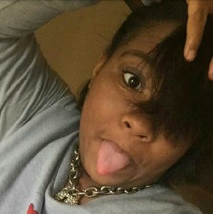 Meet your Posher, Tynesia