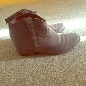 Target cowboy booties size 7