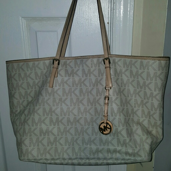 Authentic!!!!!! Michael Kors Tote Bag