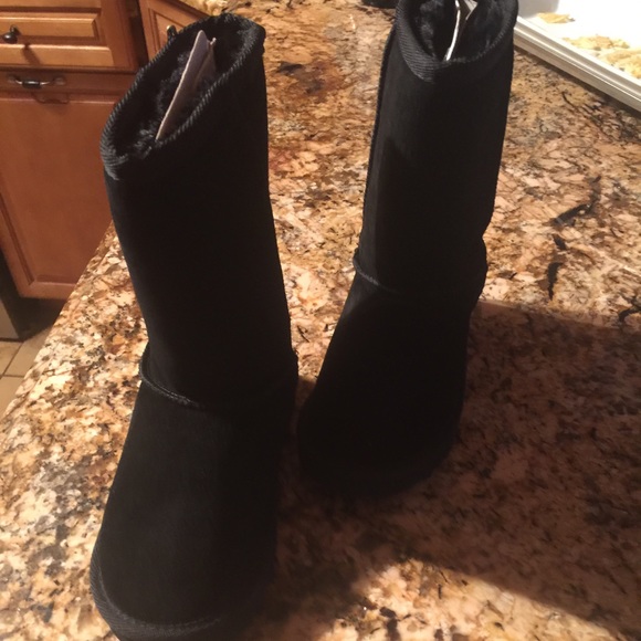 Ugg