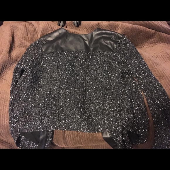 Sweater - Picture 2 of 3
