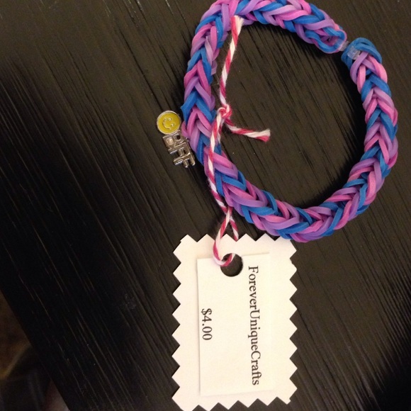 Fishtail with BFF charm - Picture 2 of 2