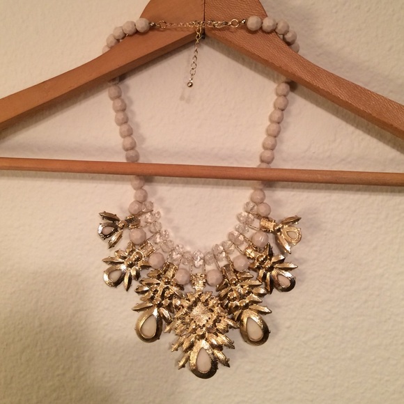 Sold!! Statement necklace! - Picture 3 of 3