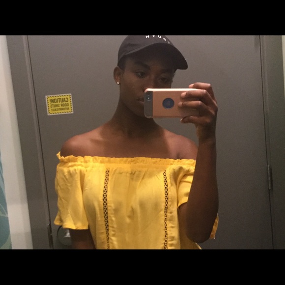 Meet your Posher, Rose-marie - Picture 3 of 3