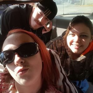 Meet your Posher, Natiaya