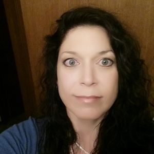 Meet your Posher, Stacey