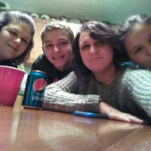 Meet your Posher, Melissa