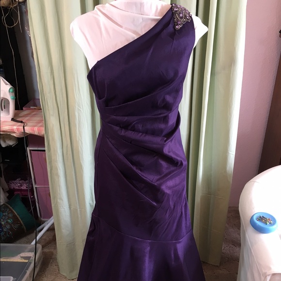 Eliza J Dresses & Skirts - Fabulous Eliza J evening gown/ prom dress