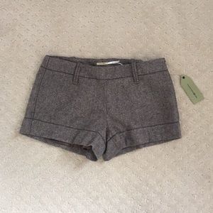 MAX STUDIO SHORTS