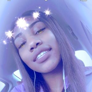 Meet your Posher, N'dia