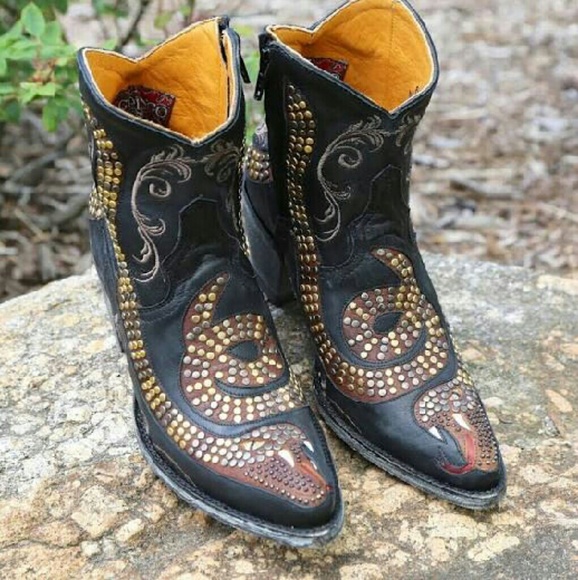 IN SEARCH OF!!!! Old gringo