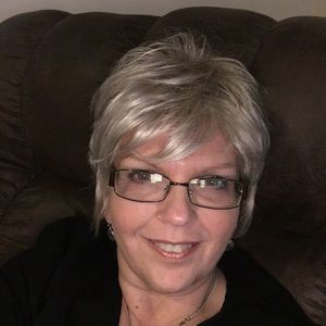 Meet your Posher, Scarlet