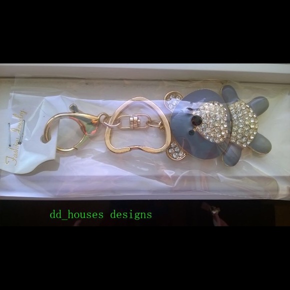 Bear keychain
