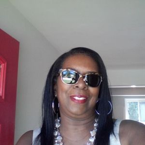 Meet your Posher, Nikki