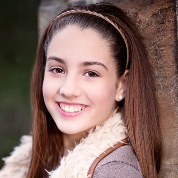 Meet your Posher, Calliway