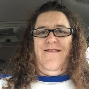 Meet your Posher, Toni