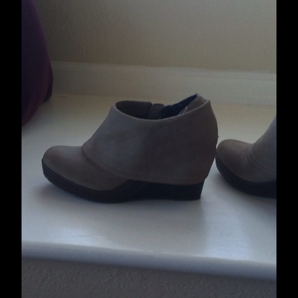 Dr scholl booties.