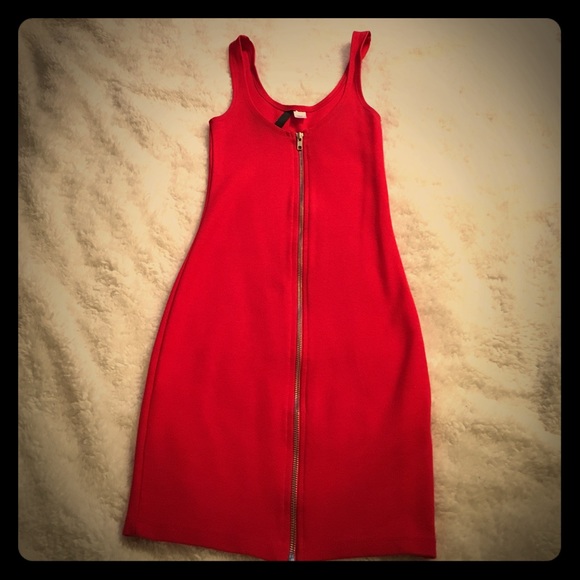 H&M Dresses & Skirts - Zipper front red dress