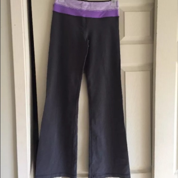 Lululemon yoga pants
