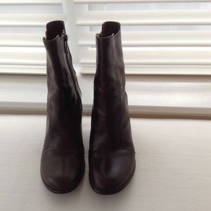 Via Spiga chestnut calf boots size 6.5