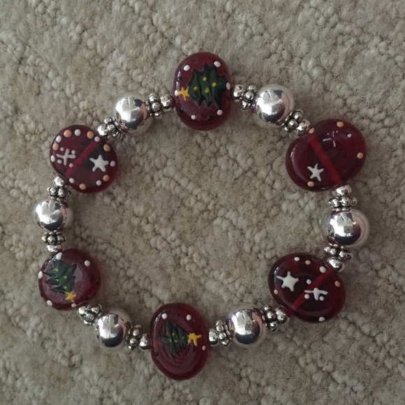 Beautiful high quality Christmas Tree bracelet! - Picture 2 of 2
